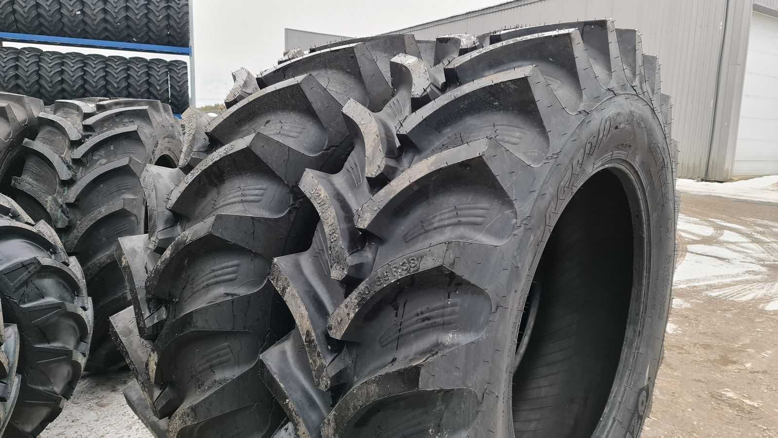 Cauciucuri noi OZKA 520/85R38 anvelope radiale 20.8R38 tractor spate