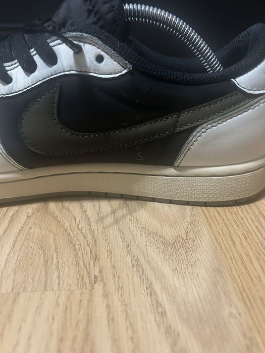 Jordan 1 Low Travis Scott Olive
