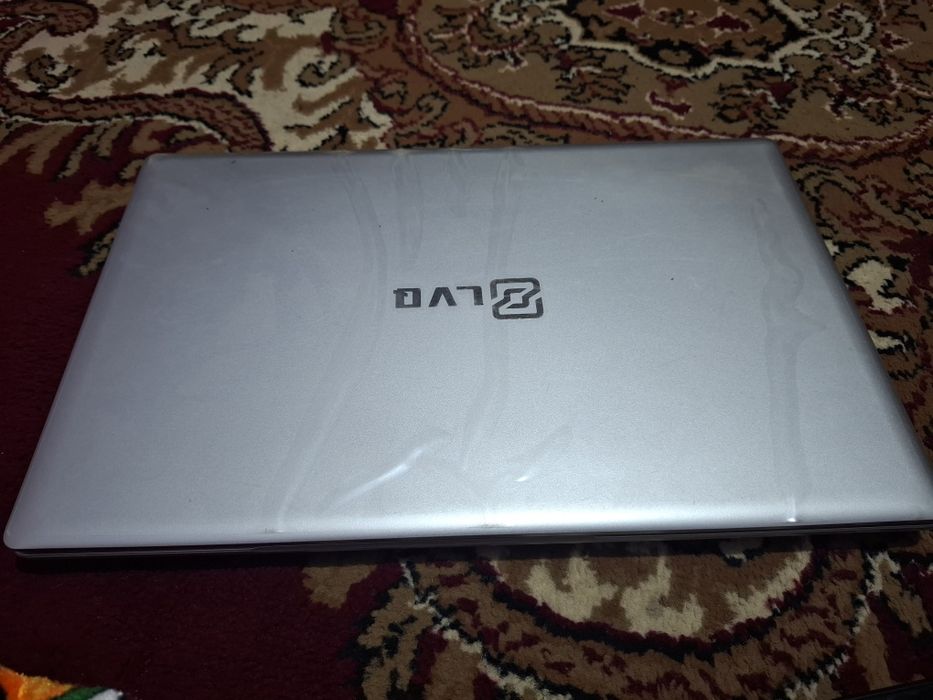 Nootbook LVQ 2048 gby igrovoy