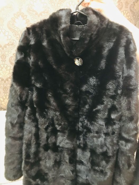 Продам норковую шубу в отличном состоянии