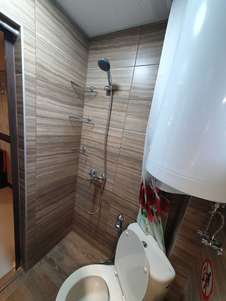 Дава се под наем Двустаен апартамент в Варна, Аспарухово - 50 кв.м за 382.5 € - Снимка #11