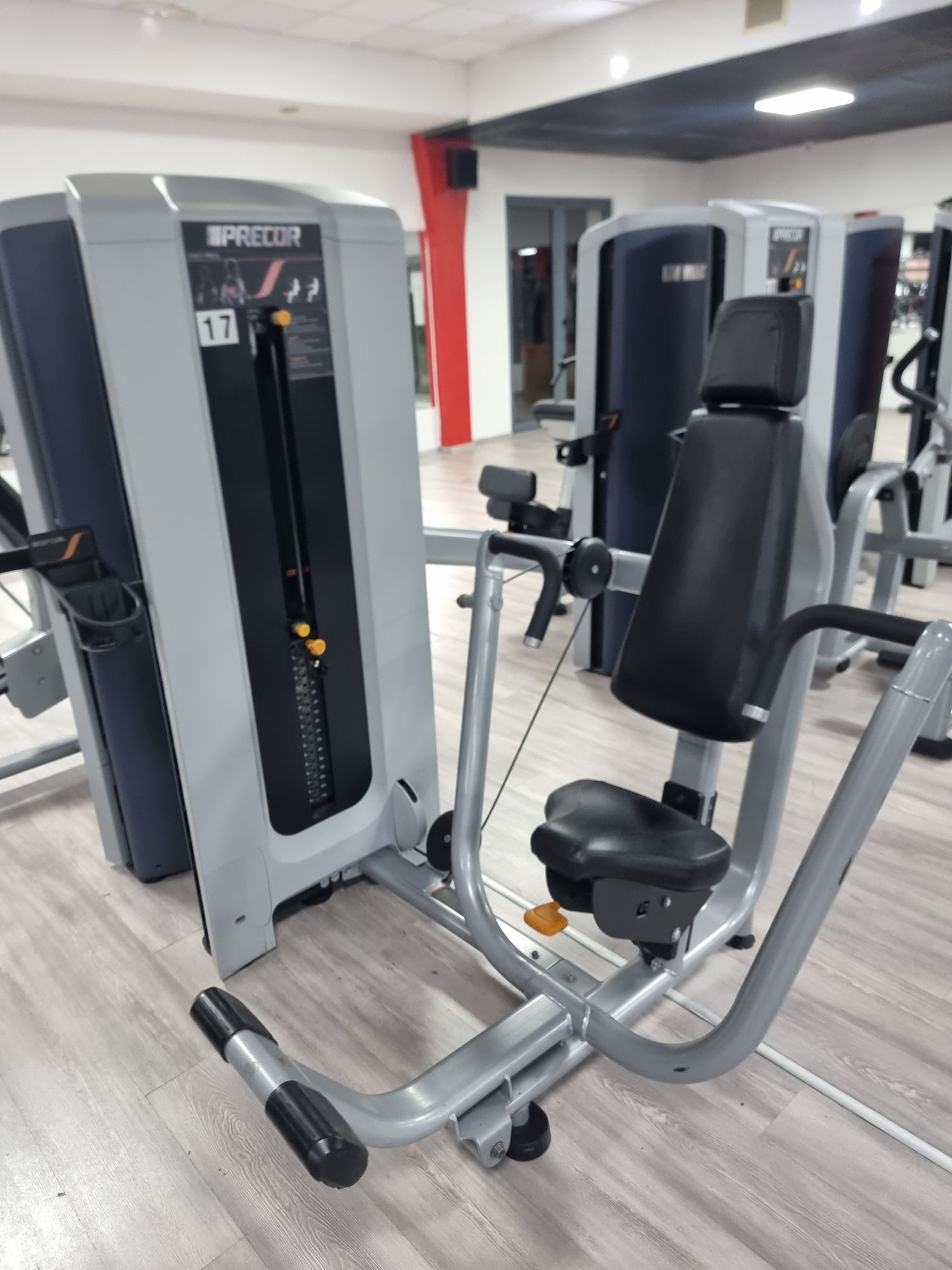 Set 13 aparate precor c line