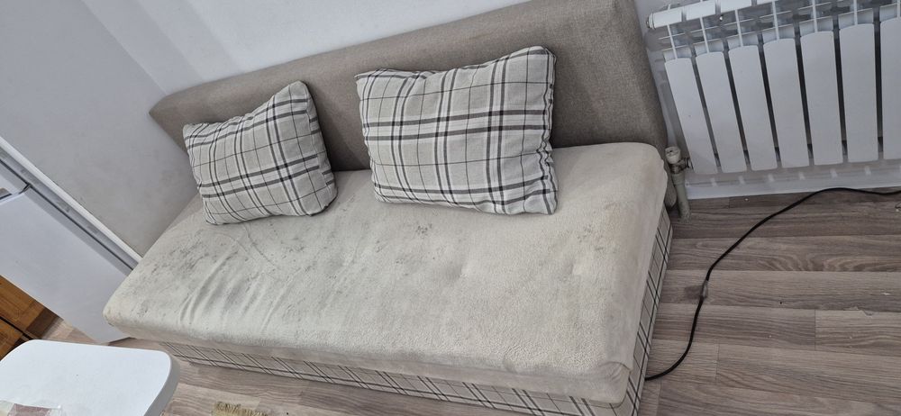 Отдам даром два дивана