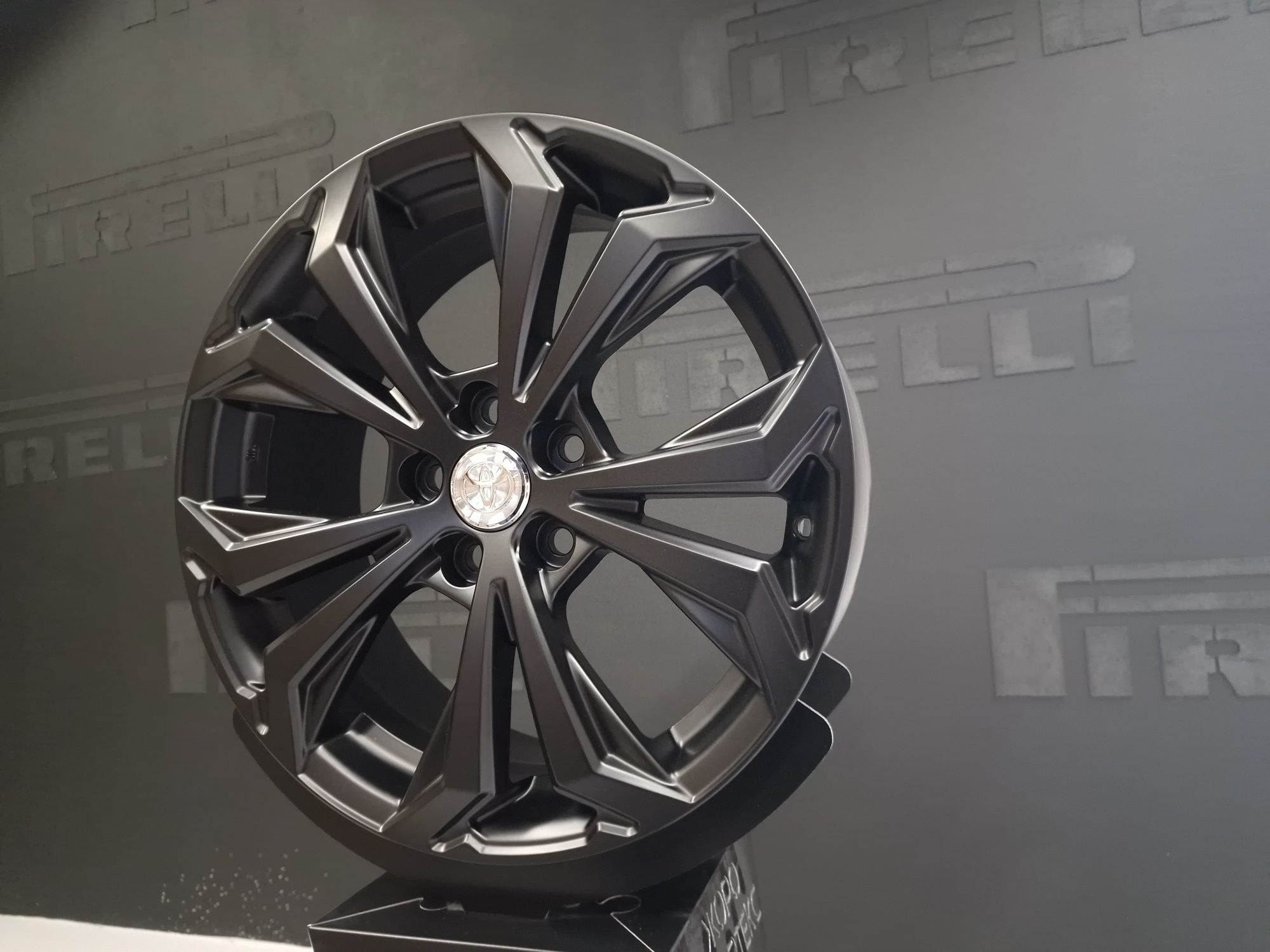 18цола Тойота 5х114.3 Toyota