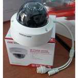 Camere supraveghere Hikvision