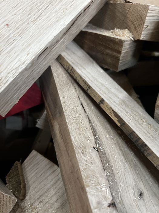 Сухи Дъбови Изрезки