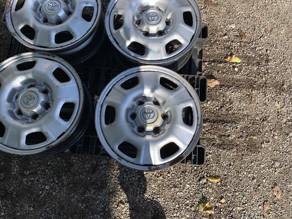 4бр.Оригинални ДЖАНТИ+КАПАЧКИ 17" 6x139.7 за Toyota Hilux,Land Cruiser