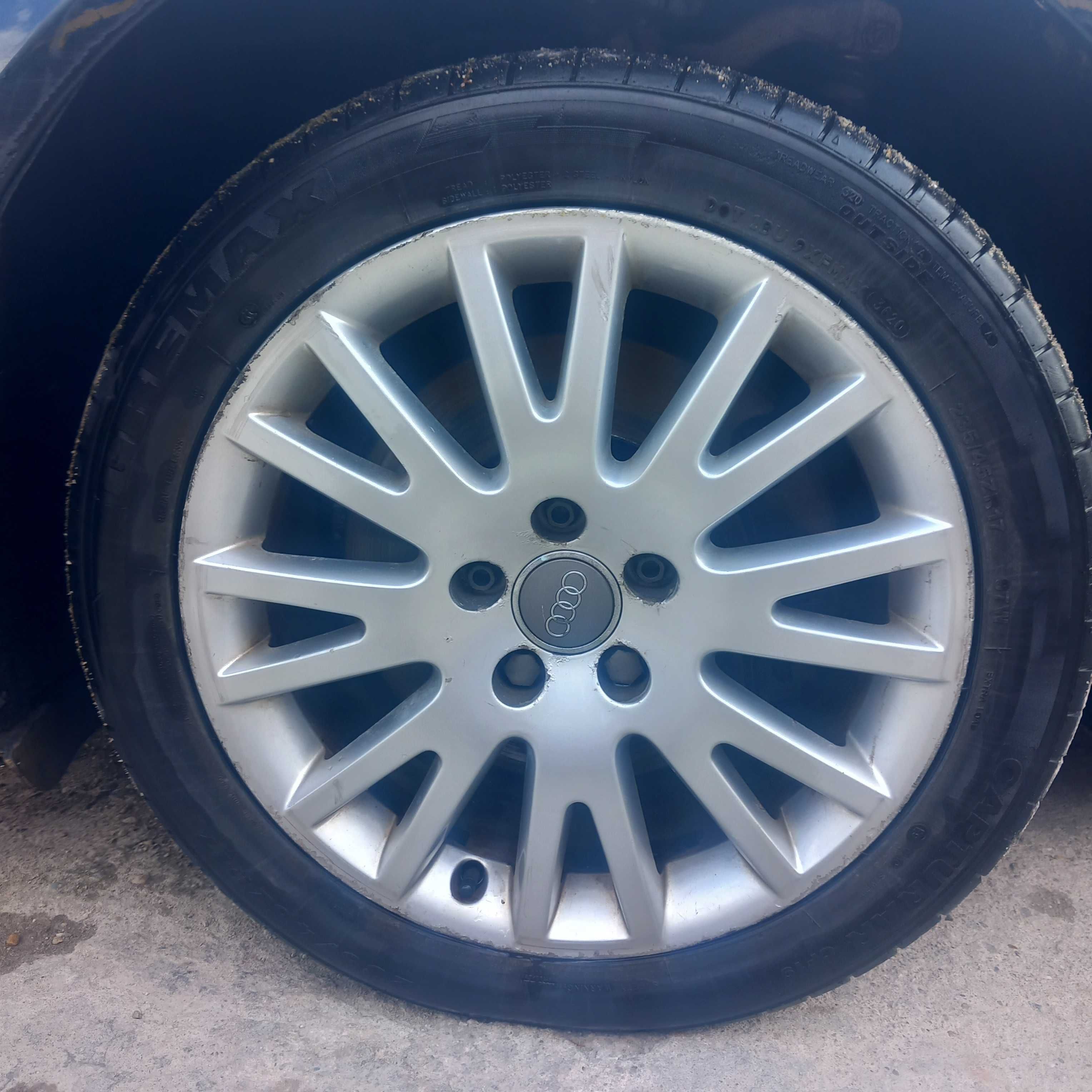 SET DE 5 Jante fara cauciucuri Audi A6 C6  235/225 50 R17