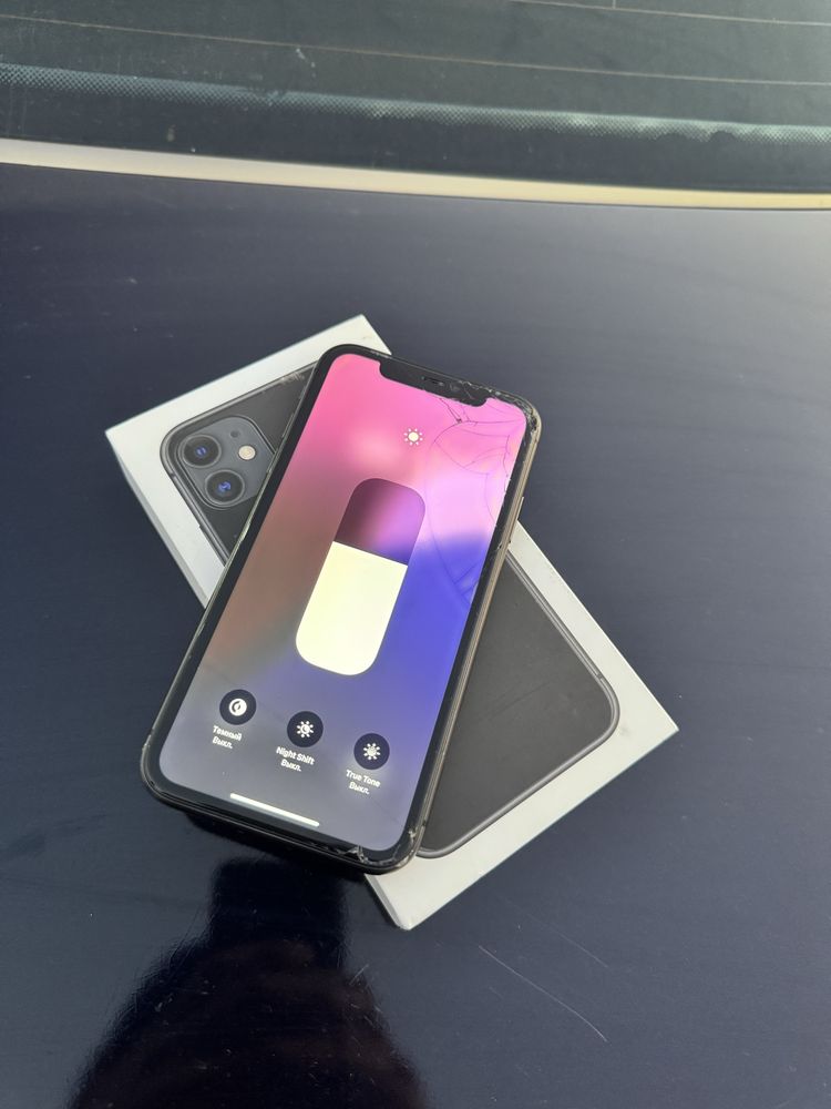 iPhone 11 128gb 82%