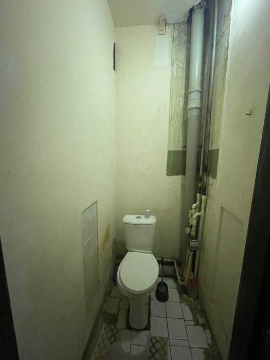 Срочно 4 хонали квартира сотилади №373