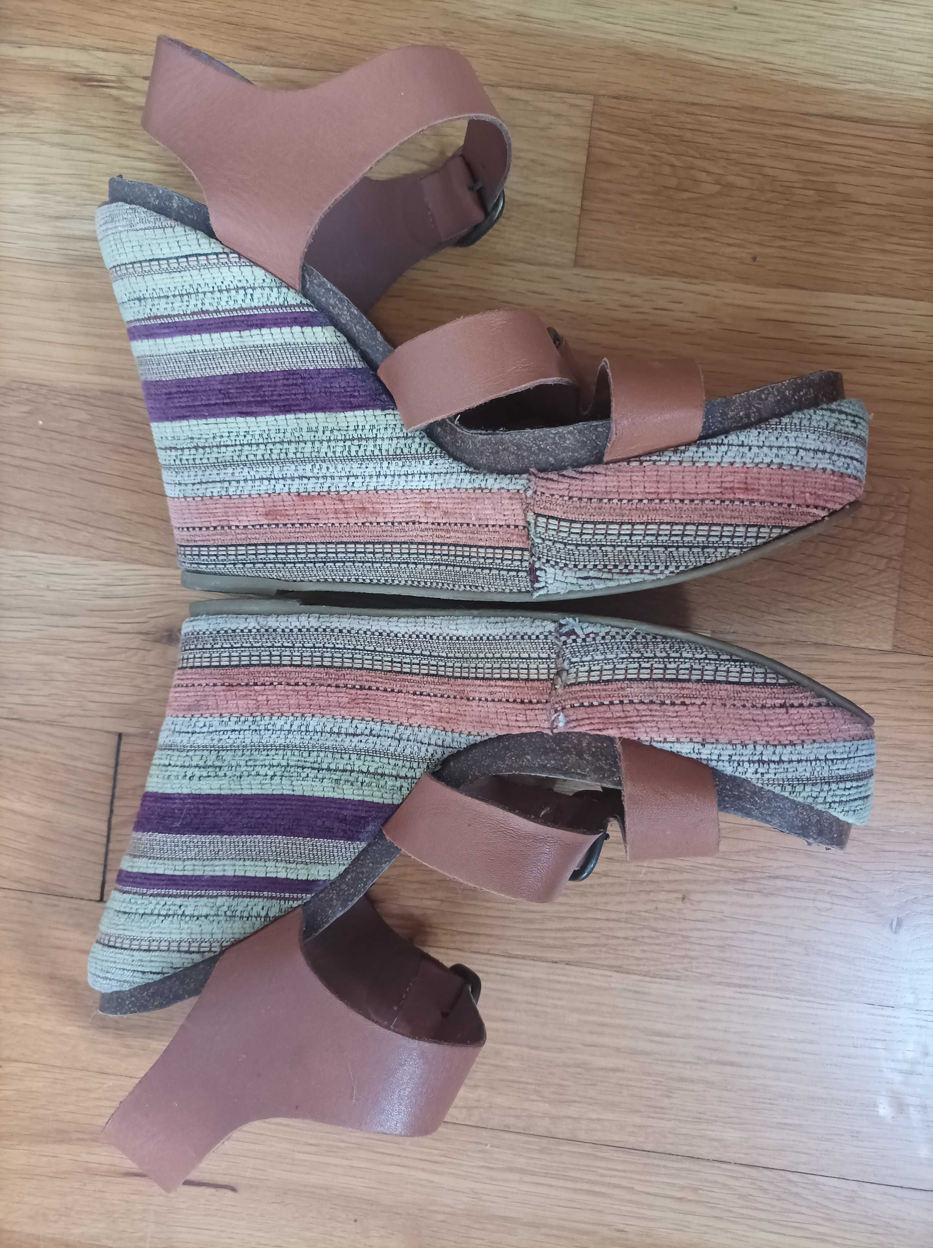 Steve Madden платформи