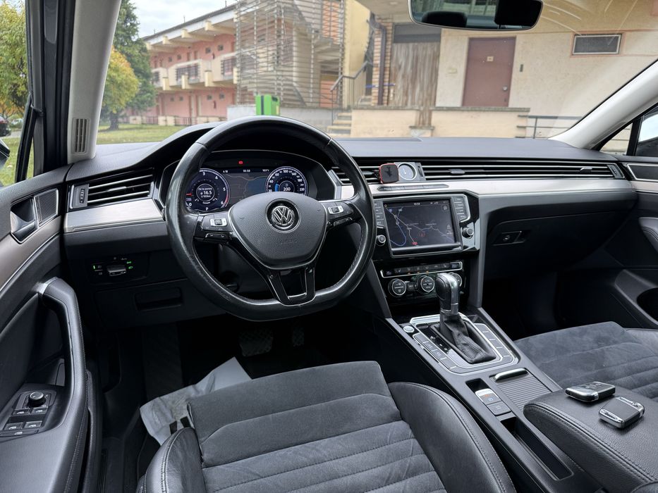 VW Passat B8 2016