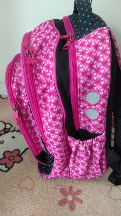 Ученическа раница 1-ви- 4-ти клас, несесер