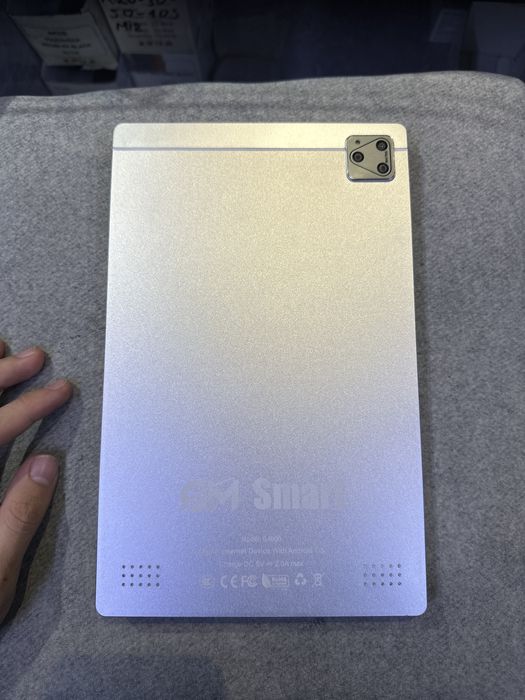 GM Smart Planshet tinniq xolatda 60$