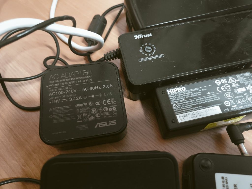 Încărcătoare lenovo bose