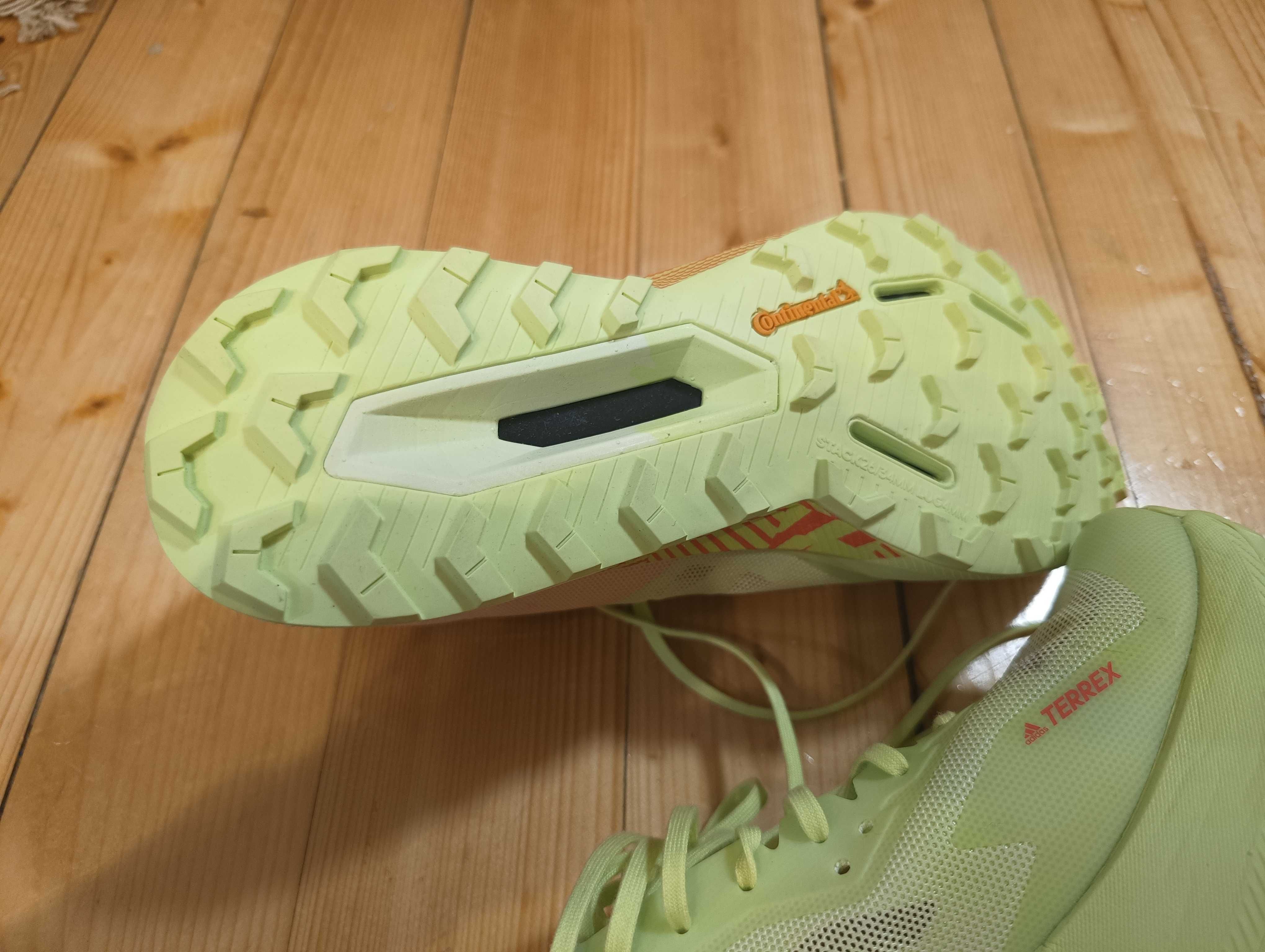 Спортни маратонки Adidas Terrex
