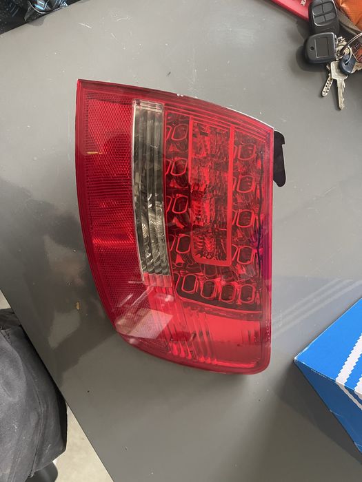 Стоп / задна дясна светлина AUDI A6 C6 – OEM 89089952