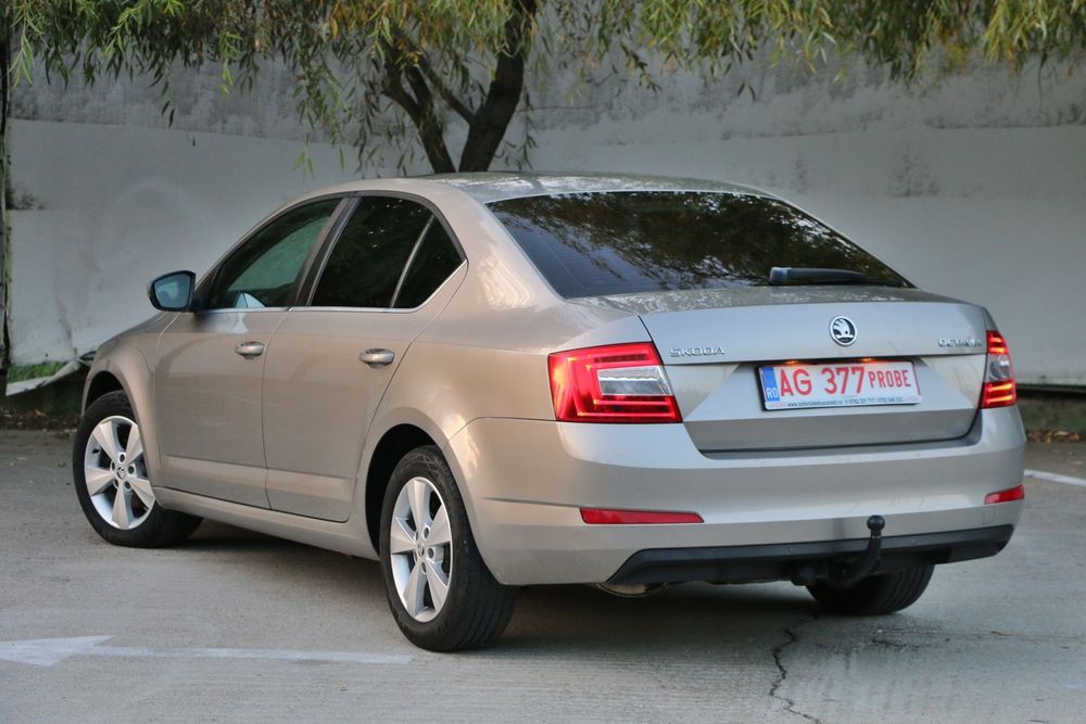 Octavia 1.4 Benzina. 140cp. Automată. Navi. Scaune Sport incalzite