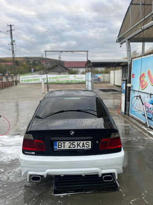 Bmw e46 două culori in certificat.