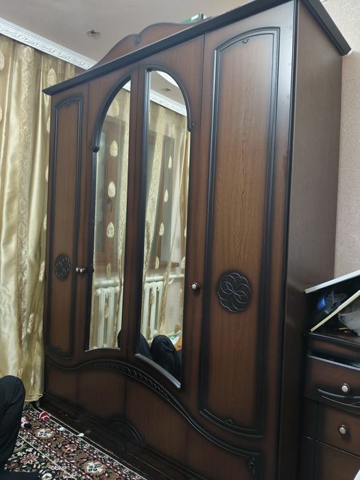 Продам спальный гарнитур в хорошем состоянии