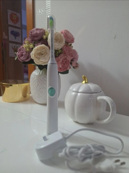 Periuta Philips Sonicare