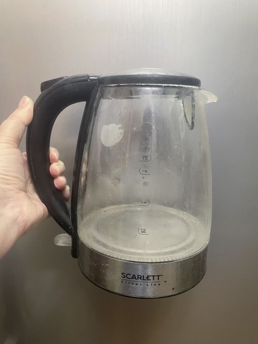 Чайник электрический Scarlett (не рабочий), для деталей