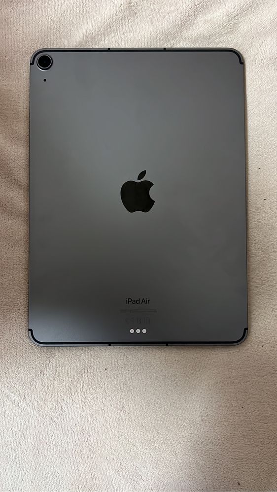 Ipad Air 5th Gen WI-FI+CELULAR