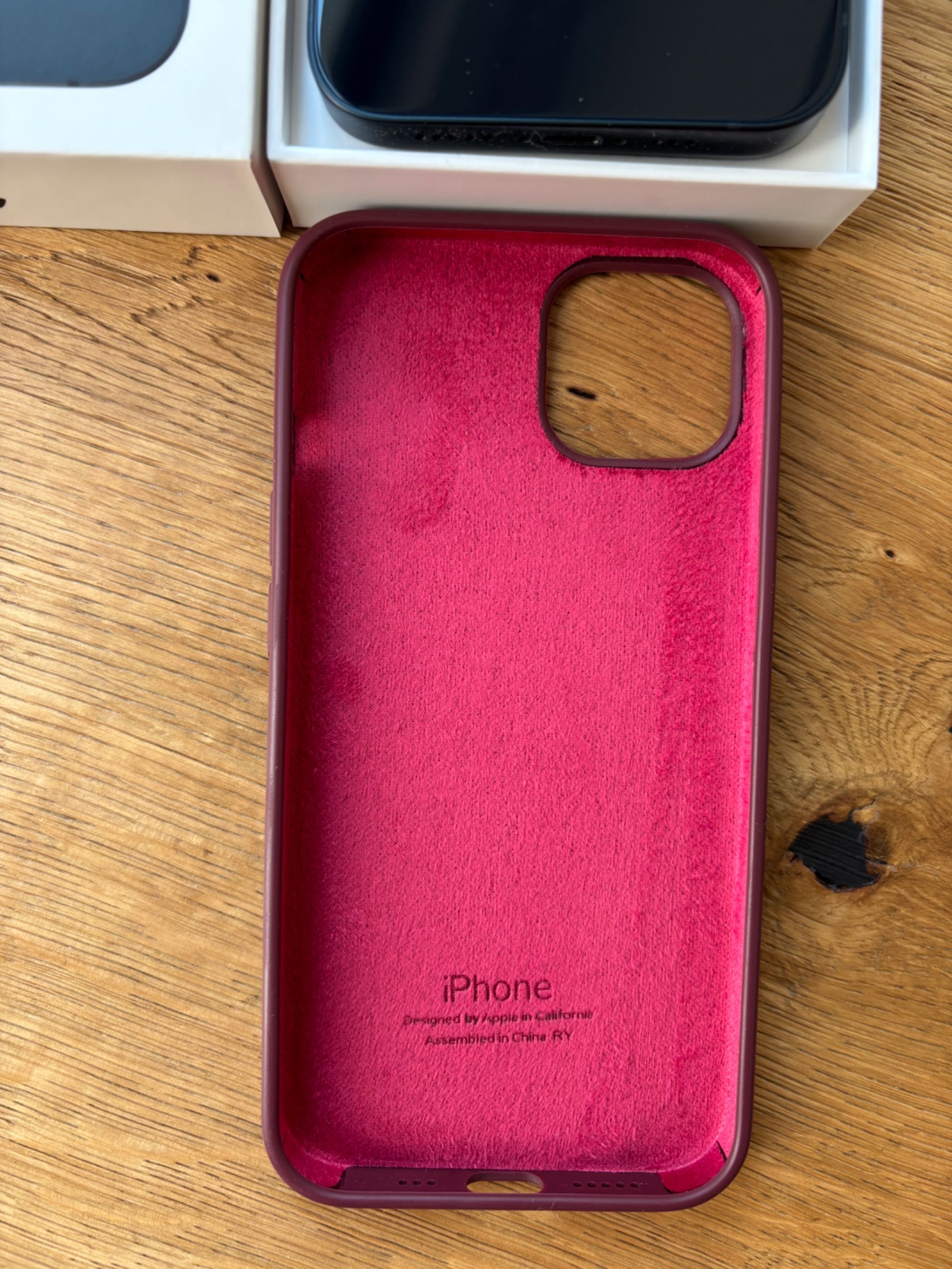 Apple Iphone 13 Midnight 128gb Резервиран