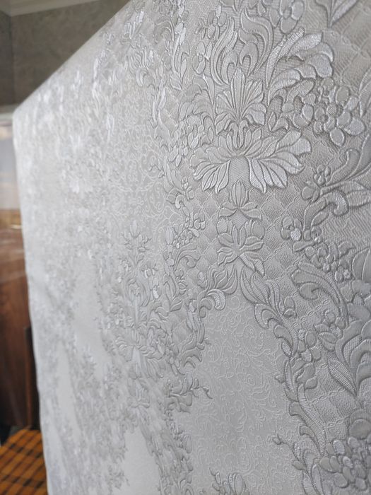 Обои метровые виниловые