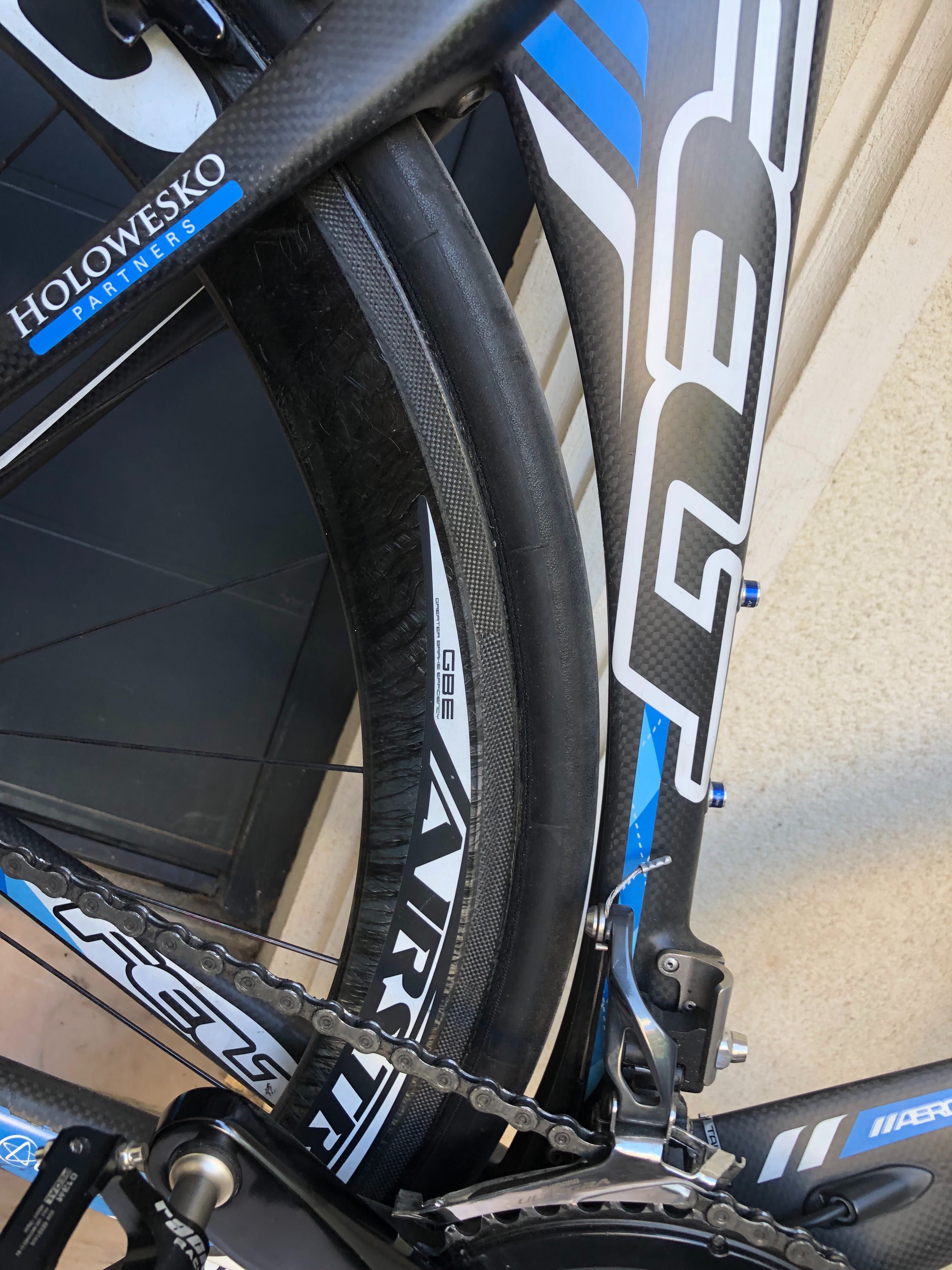 Bicicleta curse profi FELT Garmin full carbon- greutate totala 6.5kg