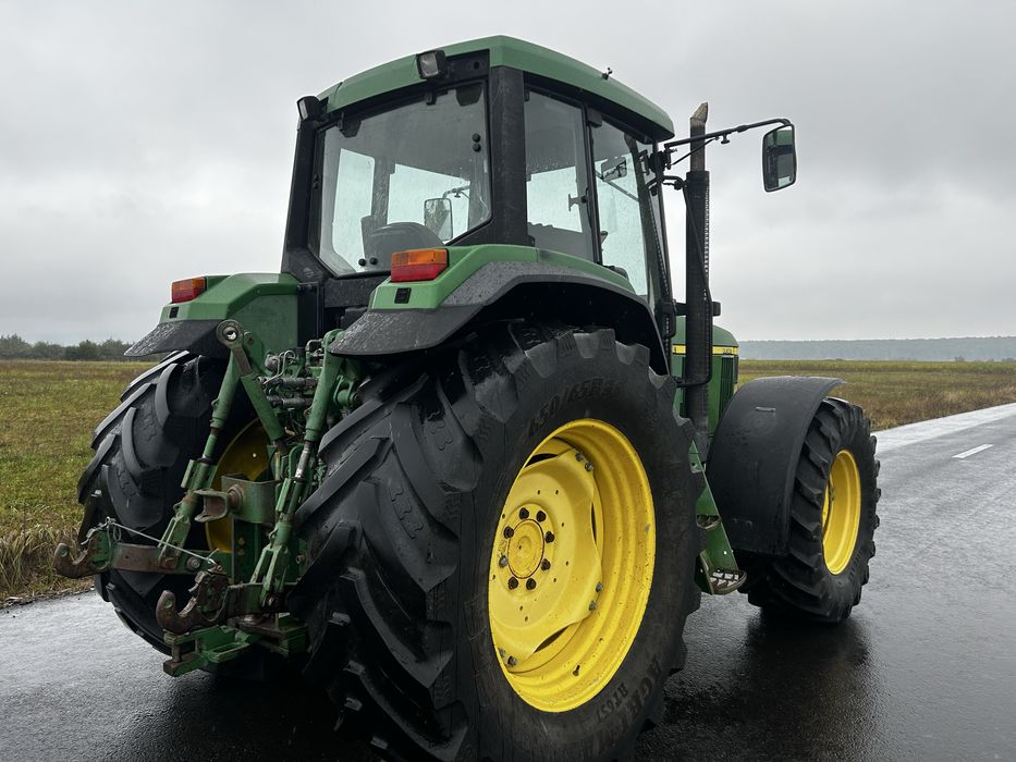 Tractor John Deere 6910 145 cp