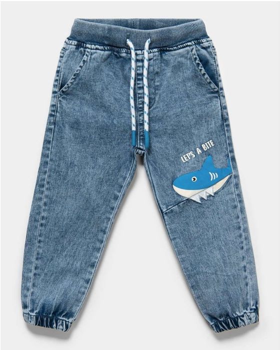 Джинсовые брюки для мальчиков