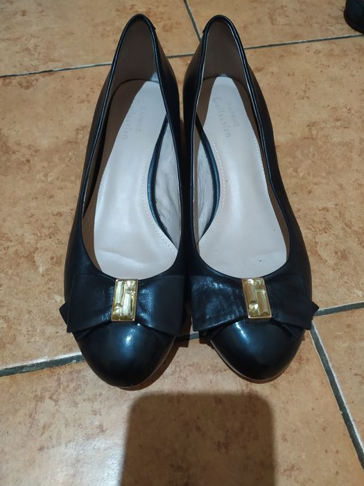 Туфли лодочки на невысоком каблуке, отличное состояние, размер 37