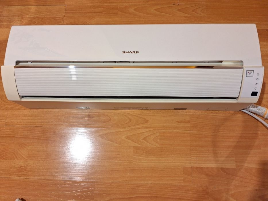 Инверторен климатик сплит система  Sharp 12-ка