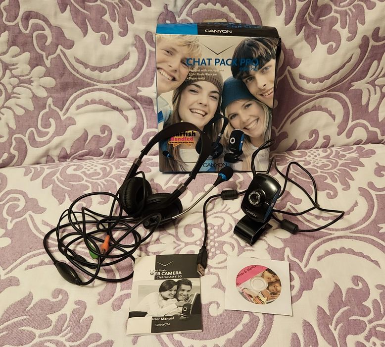 Наушники и веб камера новые