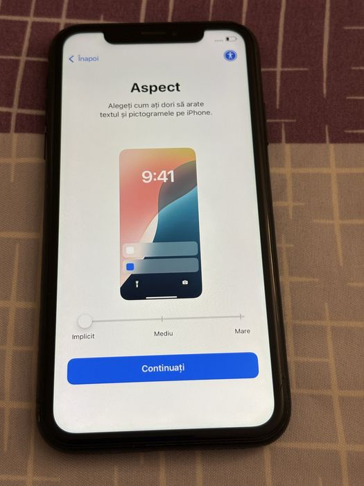 Iphone xr fara cutie