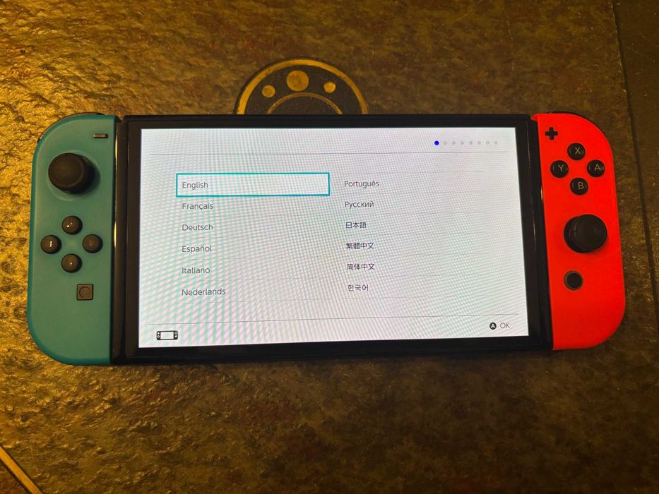 Nintendo Switch OLED Full box + extra accesorii (garantie extinsa)