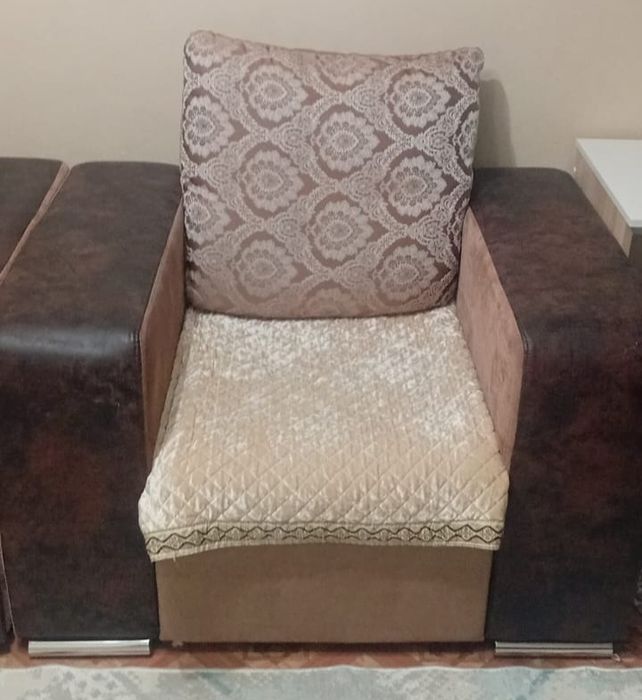 Продам отличное кресло