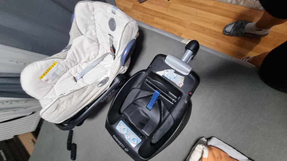Scaun/scoica maxi-cosi auto cu isofix
