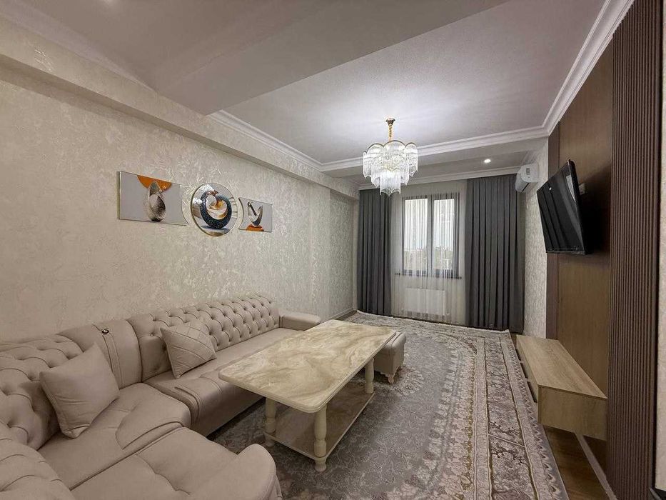 3х комнатная квартира на 7 этаже 78кв/м, в Самарканде