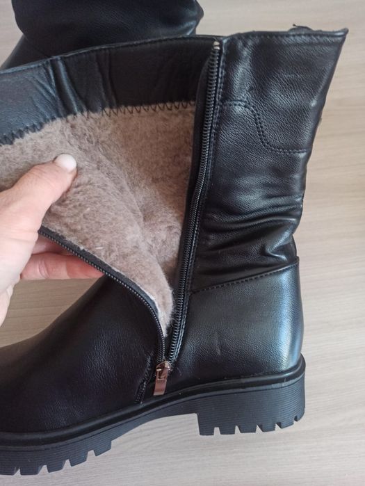 Женская зимняя обувь