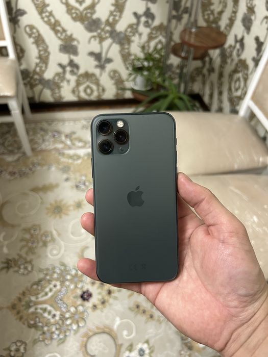 Срочно продам iphone 11 pro на 256 гб (акб- 69%)