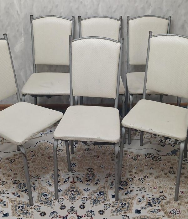 продаётся стулья