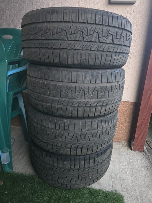 Vând Cauciucuri Iarnă R19 in 2 lățimi