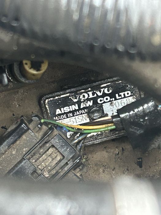 Cutie viteze volvo automata pe masina