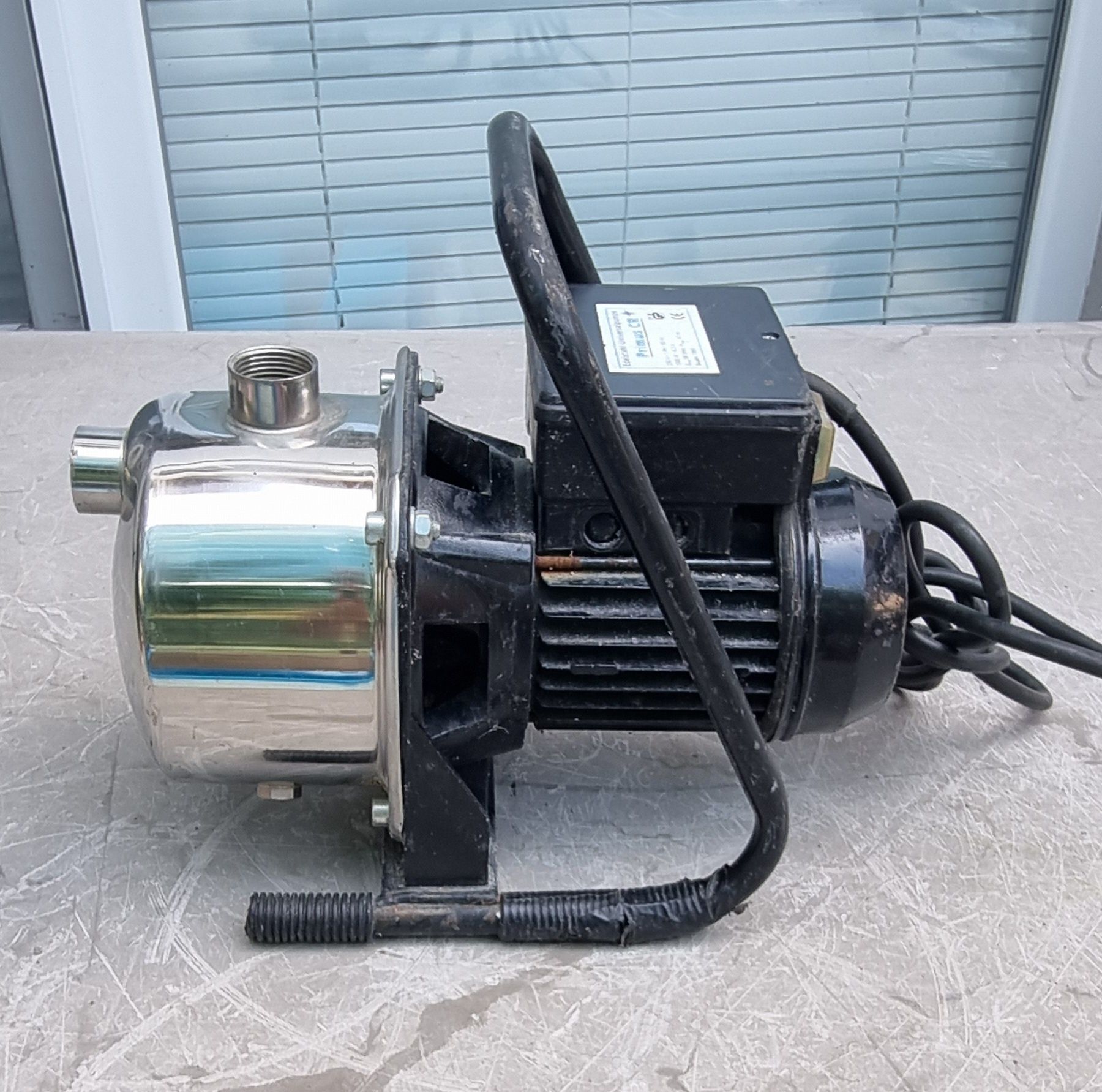 Градинска помпа 1000w