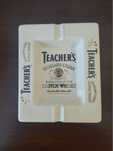 Продавам керамичен пепелник Teachers