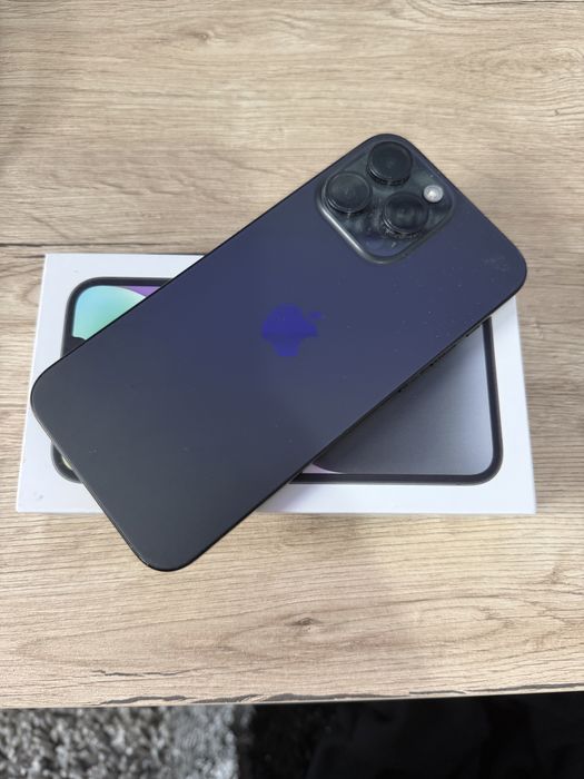 Vand iphone 15 pro max 256 GB