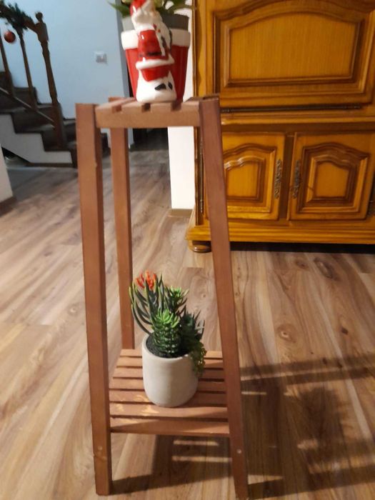 Suport ghivece flori