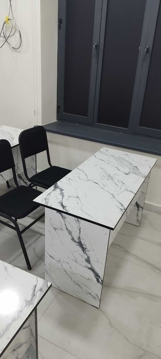 O‘quv markazi uchun yangi parta, stul, doska va ofis to'liq sotuvda